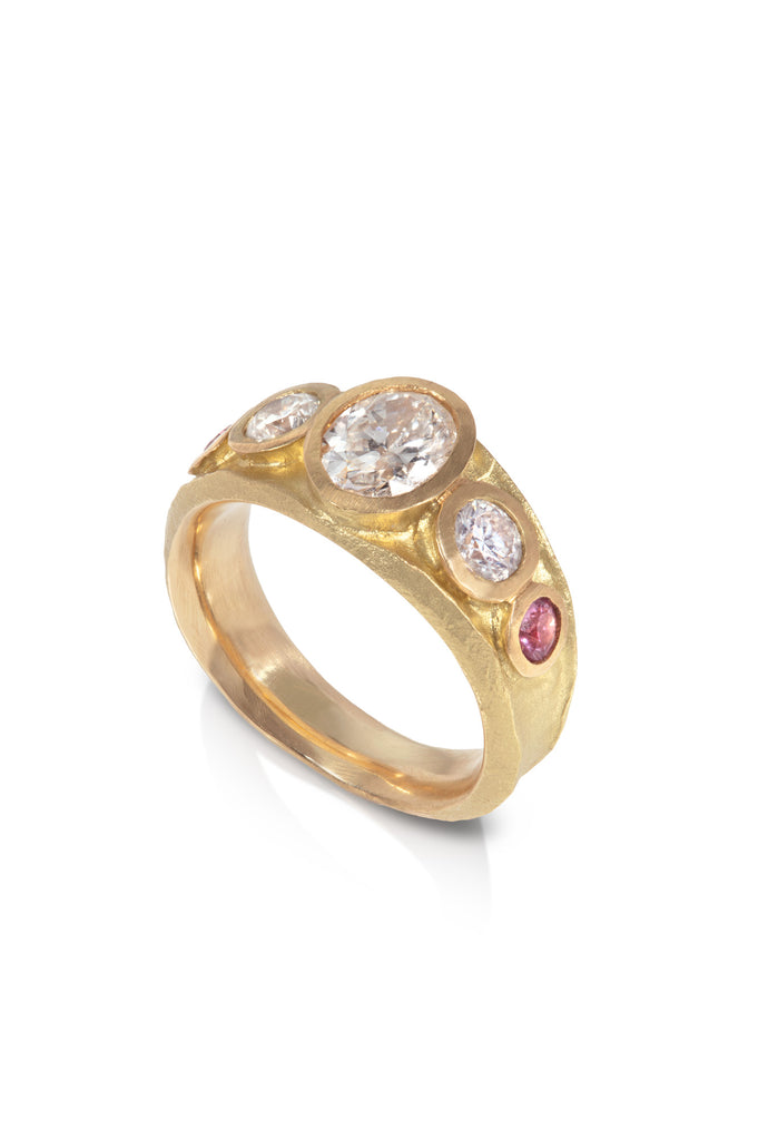18ct-yellow-gold-diamond-sapphire-engagement -ring