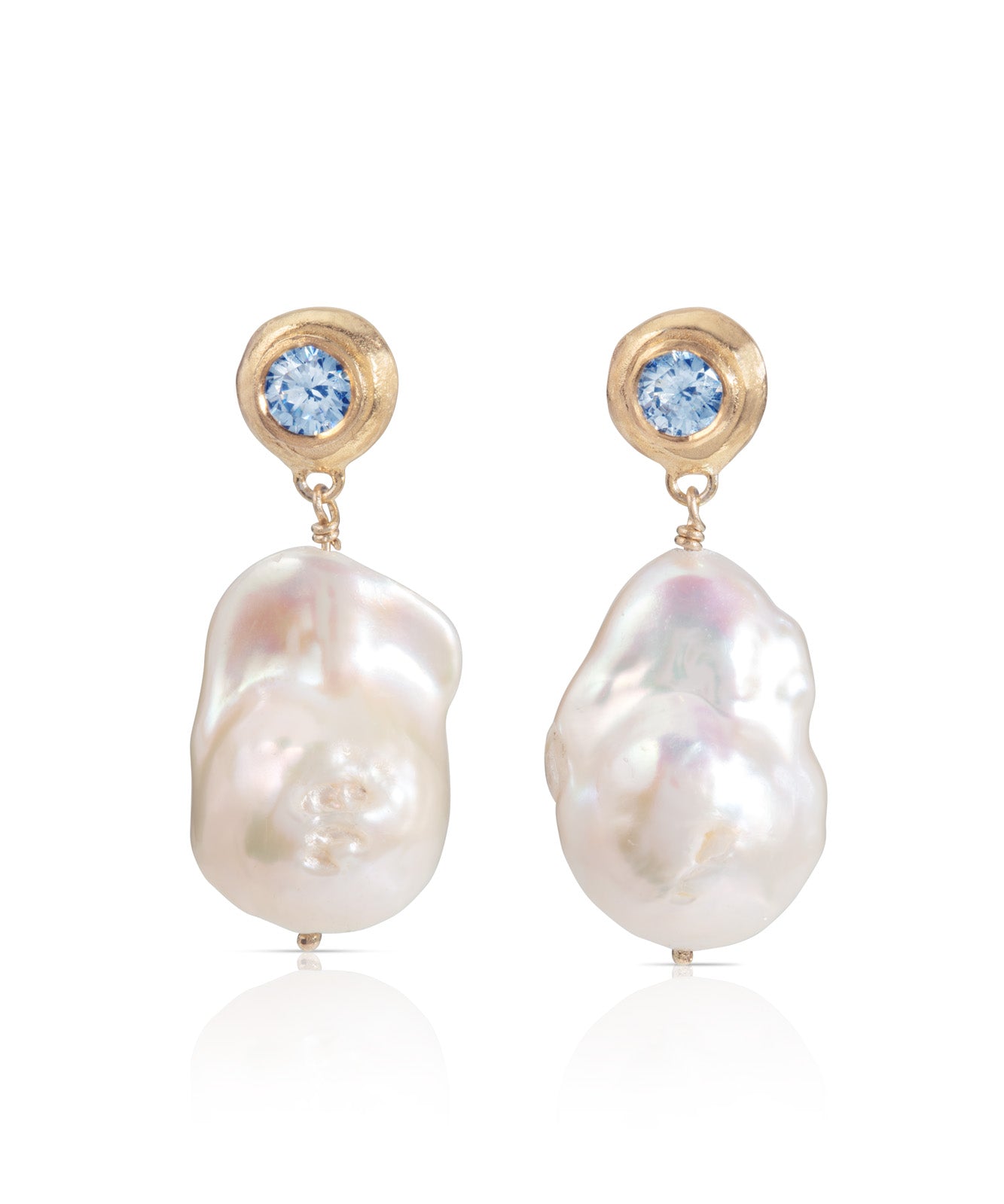blue-sapphire-and-pearl-earrings