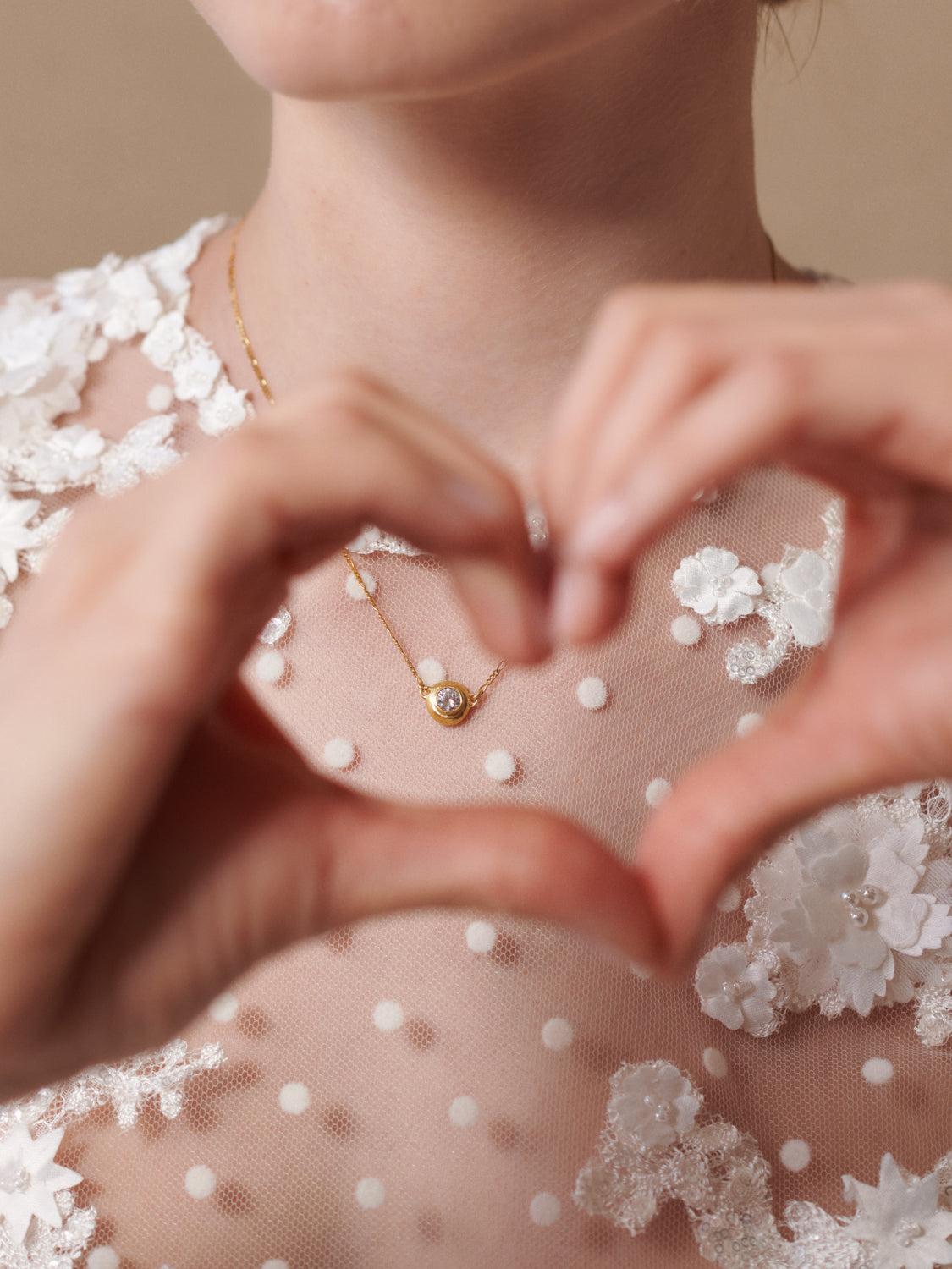 diamond-pendant-necklace