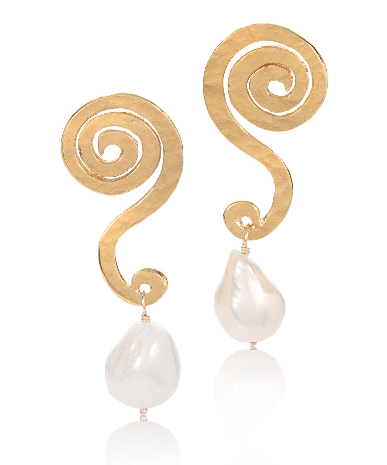 gold-plated-swirl-pearl-earrings-recycled-silver