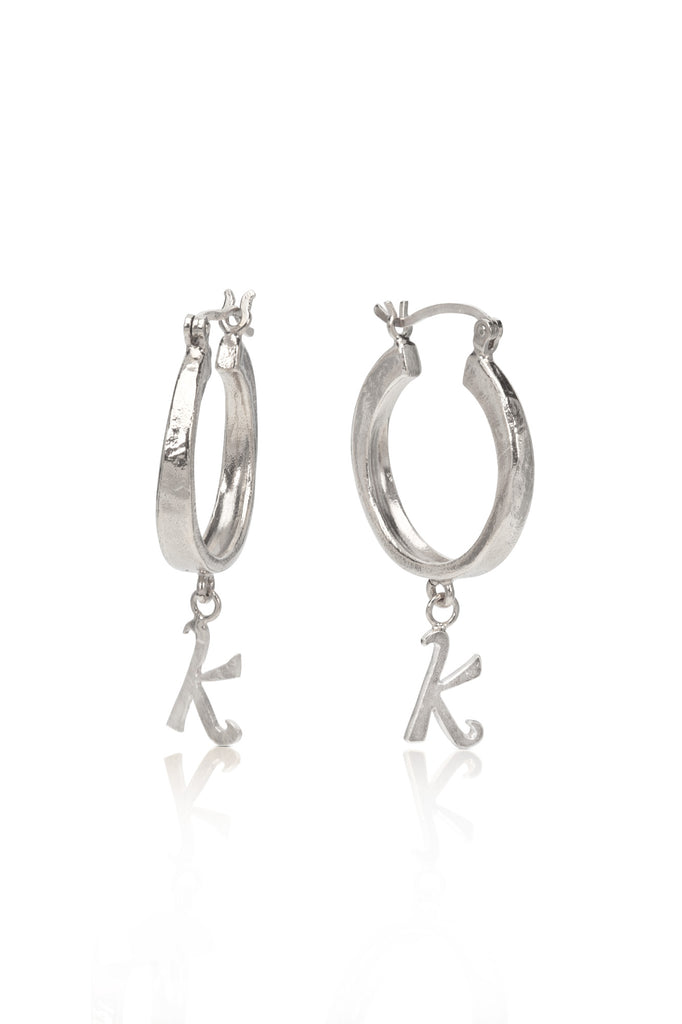 kitty-joyas-sterling-silver-letter-hoop-earrings