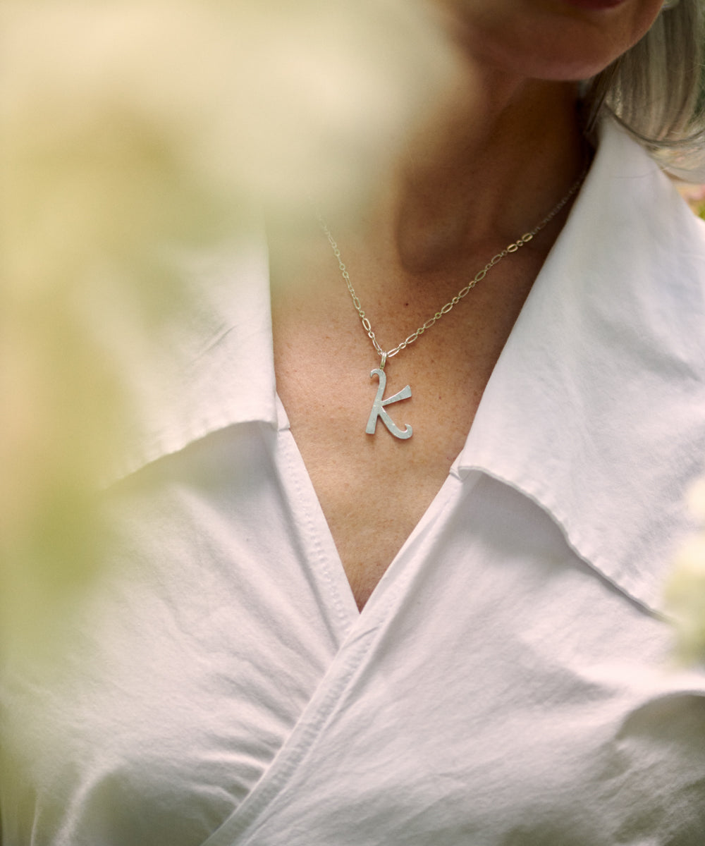 kitty-joyas-sterling-silver-letter-pendant