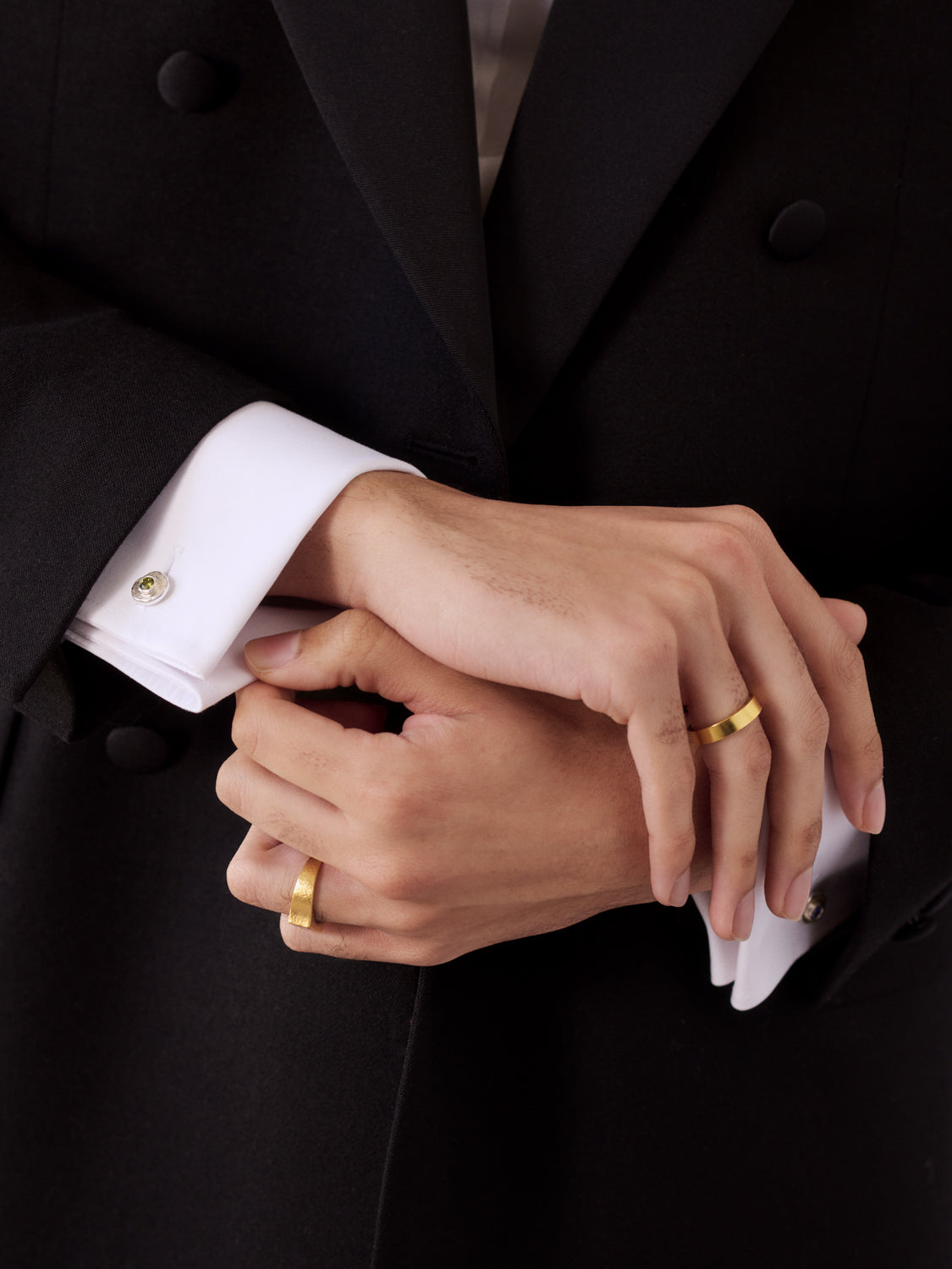 recycled-sterling-silver-mens-green-peridot-cufflinks