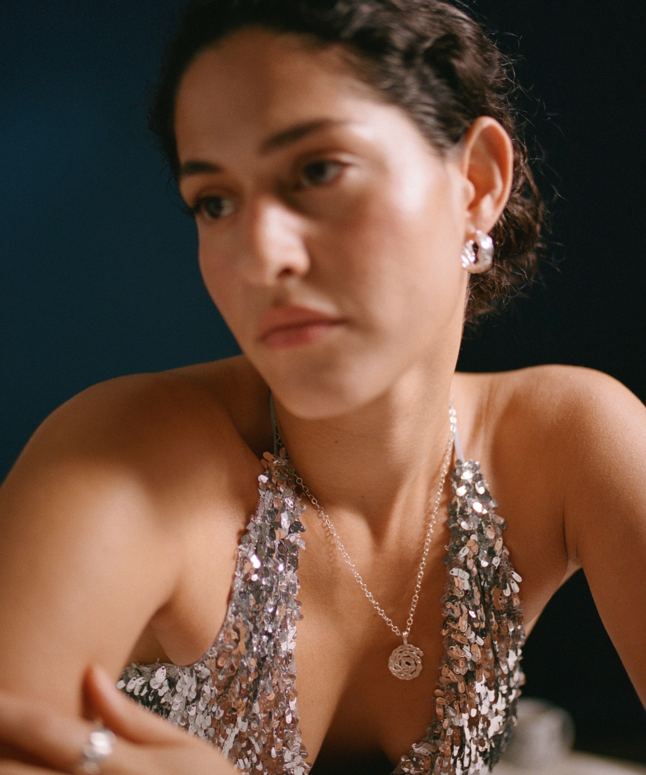 silver-swirl-pendant-on-chain