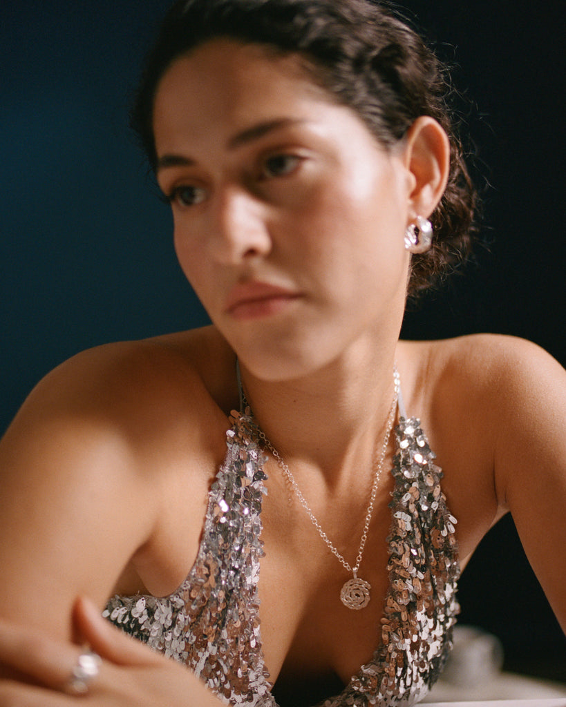 silver-swirl-pendant-on-chain