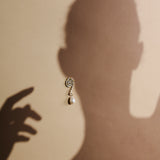 twisted-twirl-pearl-earring