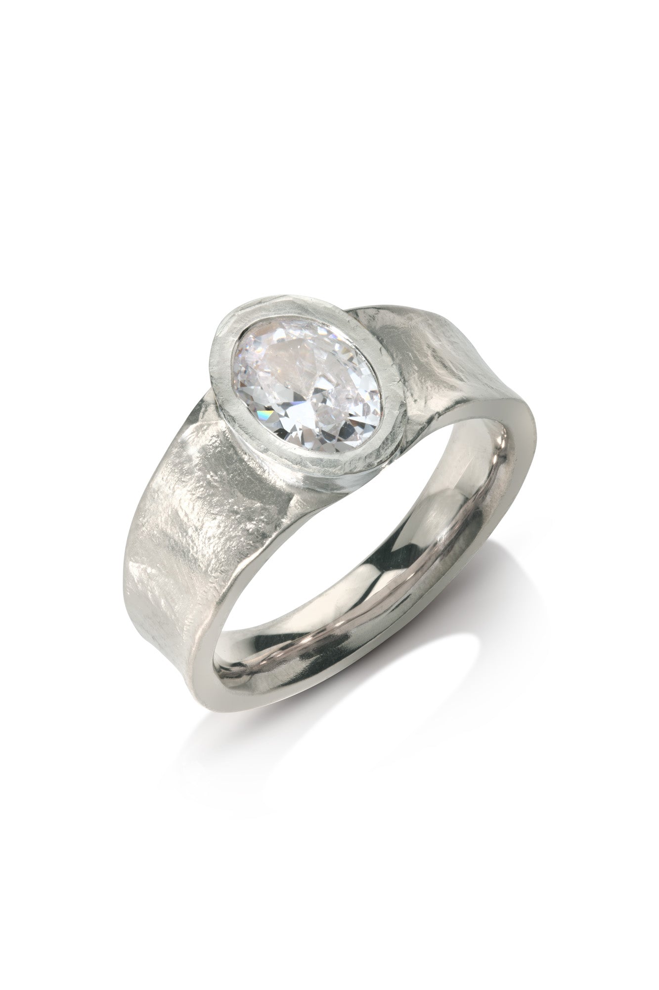 white-gold-diamond-ring