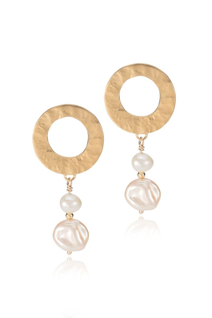 Pearl Kiss Earrings (9ct Gold)